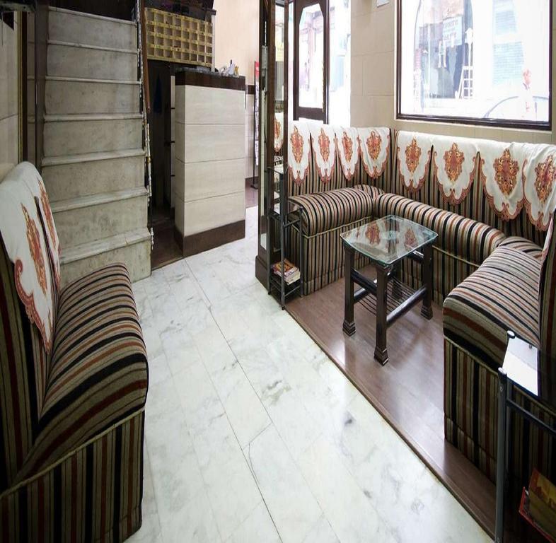 Hotel Woodland Deluxe Új-Delhi Kültér fotó